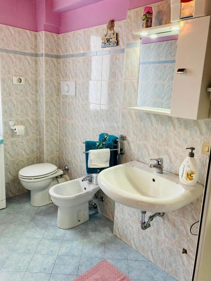 Palm Beach - Your Private And Complete Apartment In Desenzano Del Garda Exterior foto