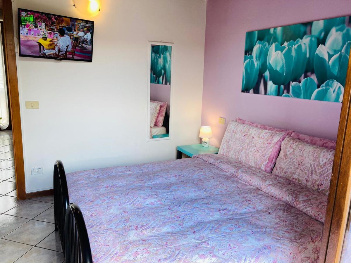 Palm Beach - Your Private And Complete Apartment In Desenzano Del Garda Exterior foto